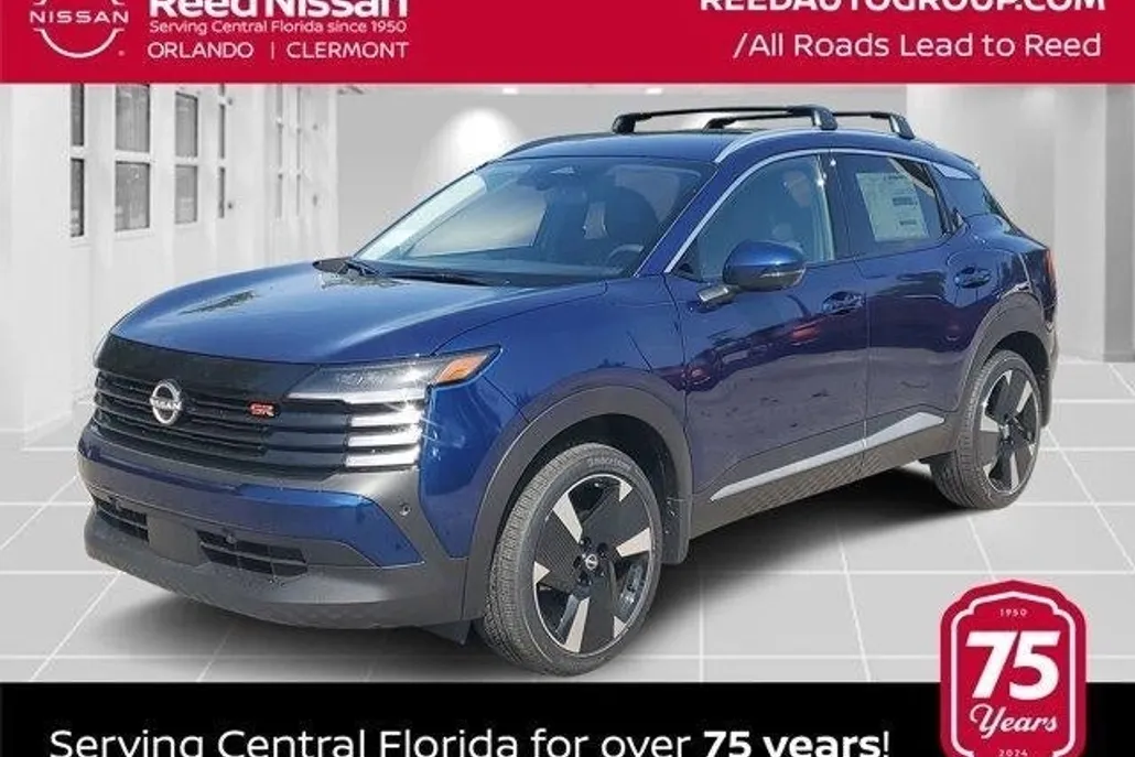 2025 Nissan Kicks SR photo 1