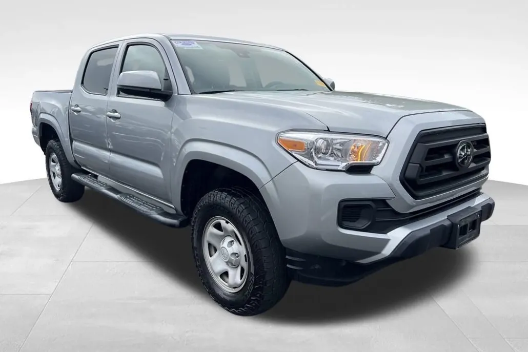 2022 Toyota Tacoma SR V6 photo 1
