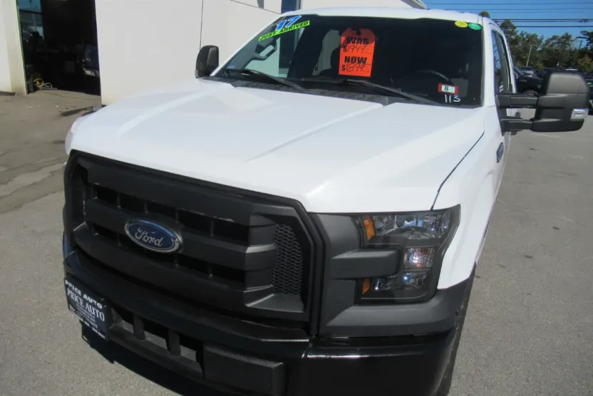 2017 Ford F-150 XL photo 1