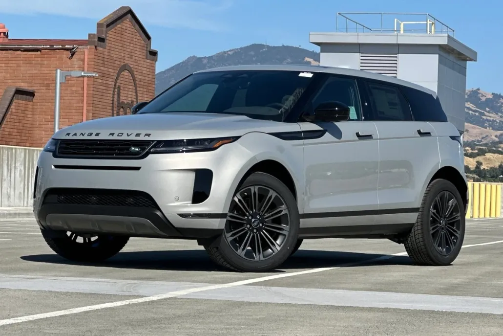 2026 Land Rover Range Rover Evoque S photo 1