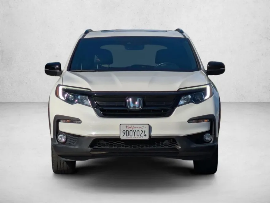 2022 Honda Pilot TrailSport photo 1