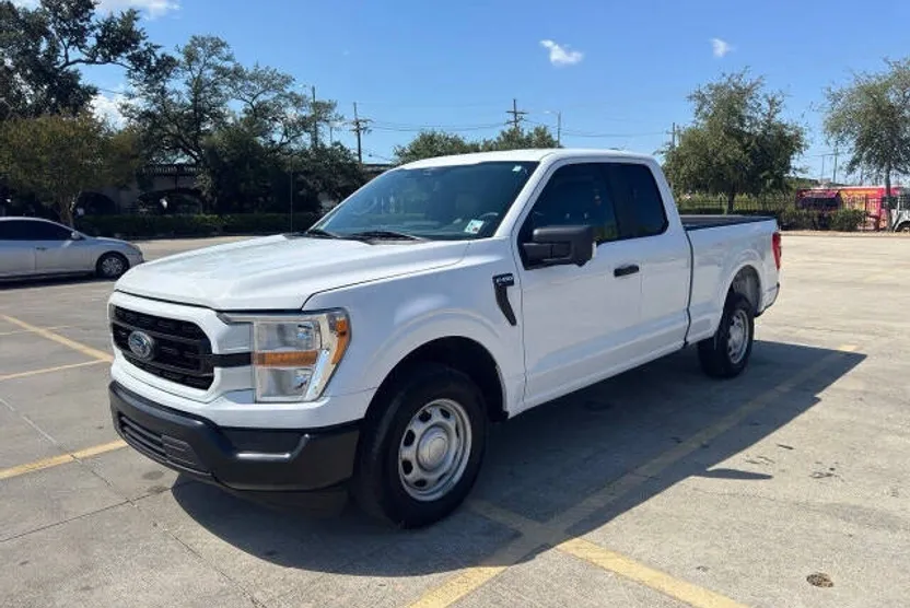 2022 Ford F-150 XL photo 1