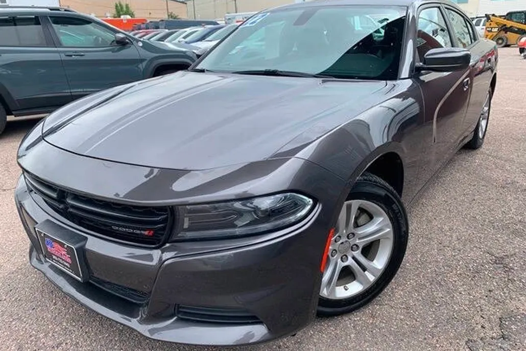 2022 Dodge Charger SXT photo 1