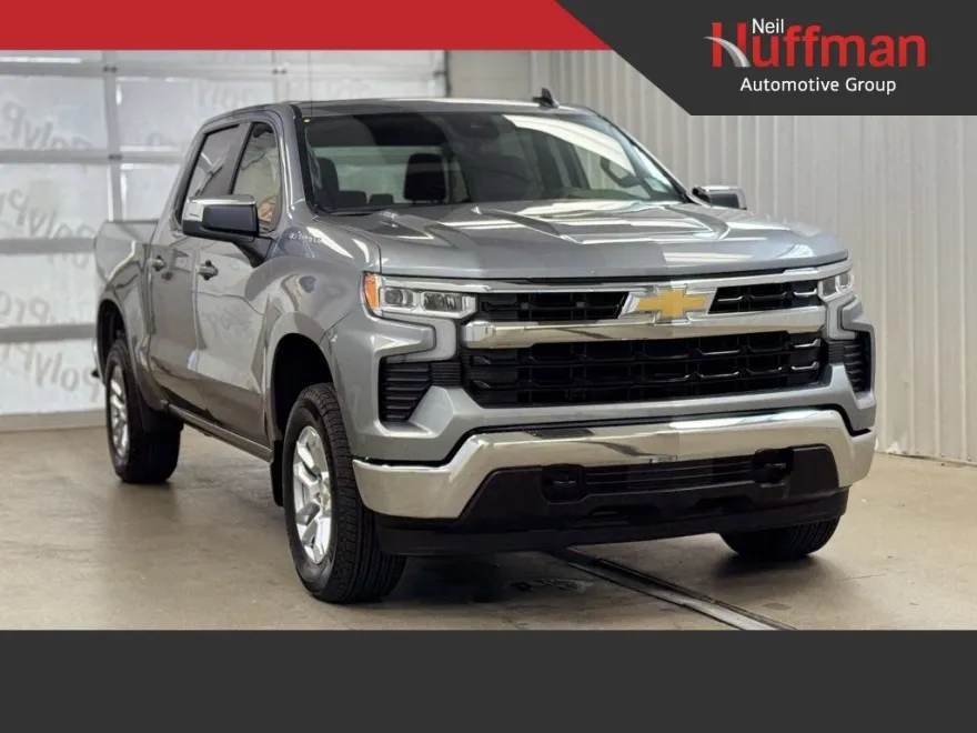 2025 Chevrolet Silverado 1500 LT photo 1