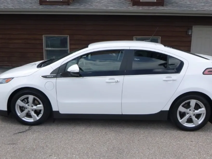 2014 Chevrolet Volt photo 1