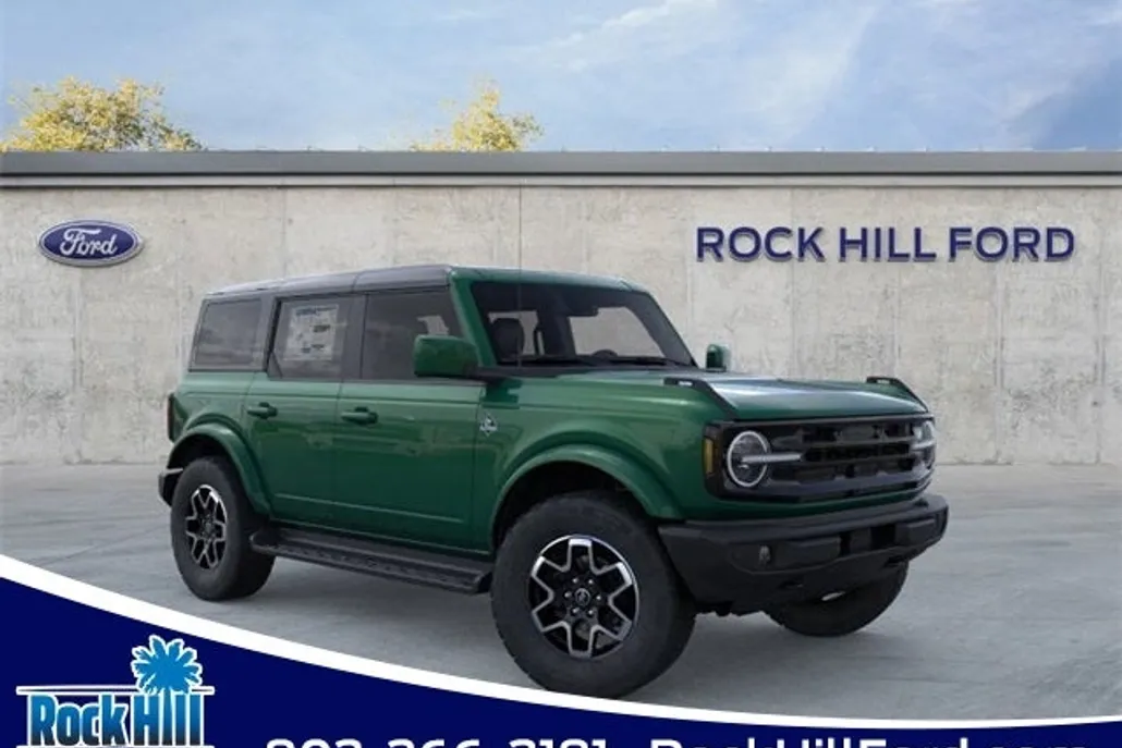 2025 Ford Bronco Outer Banks photo 1