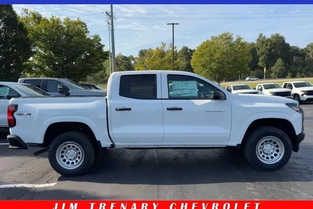 2026 Chevrolet Colorado Work Truck photo 1