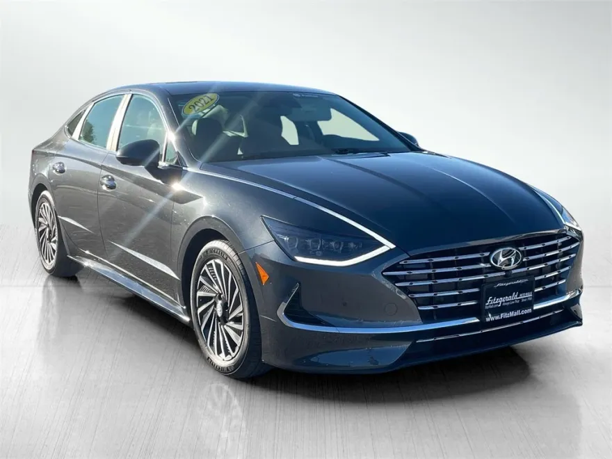 2021 Hyundai Sonata Hybrid Limited photo 1