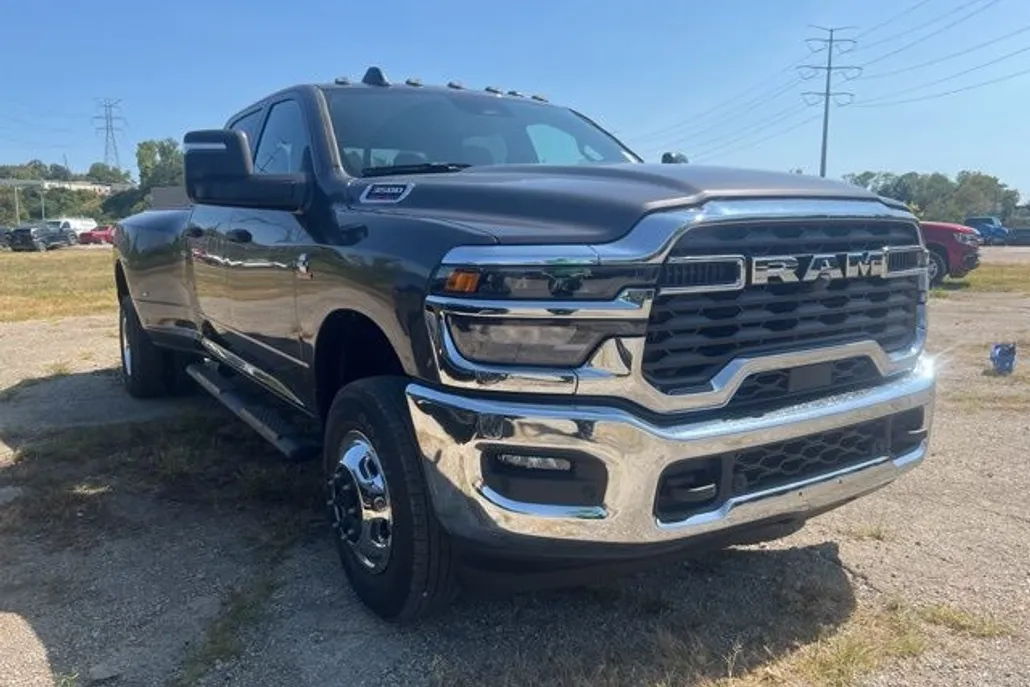 2026 Ram 3500 Tradesman photo 1
