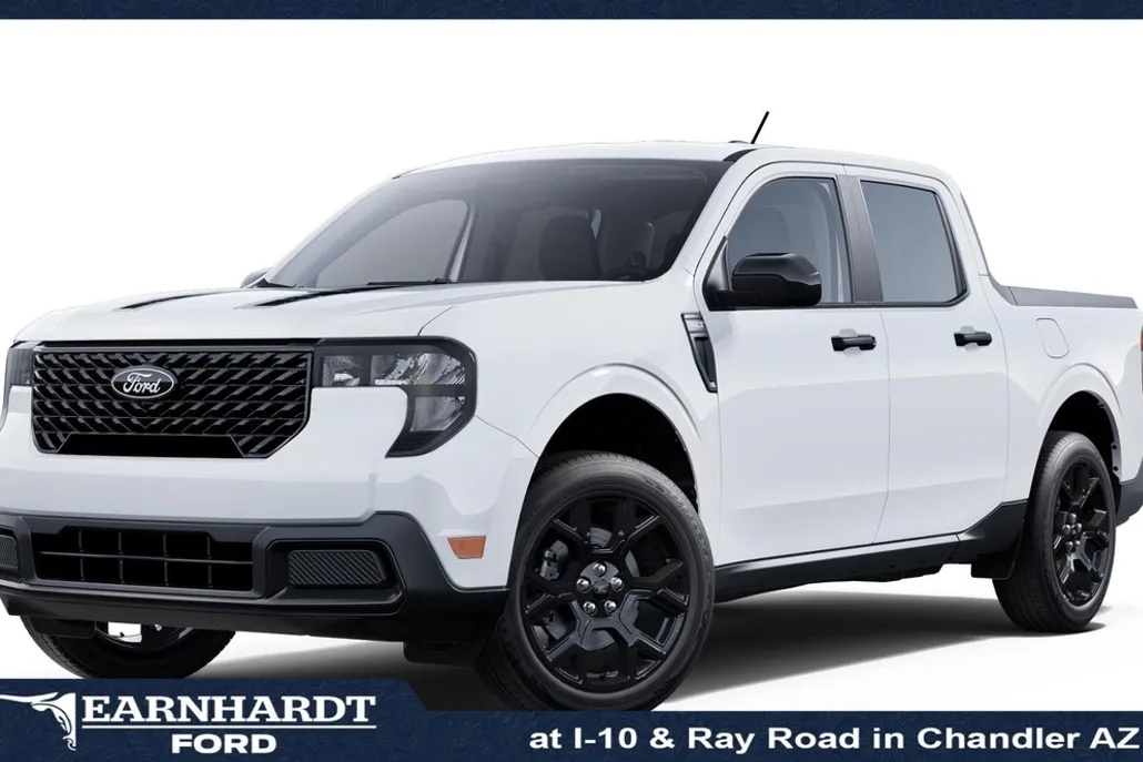 2025 Ford Maverick XLT photo 1