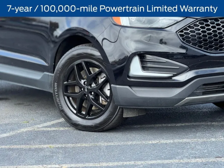 2023 Ford Edge SEL photo 1