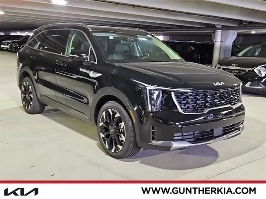 2025 Kia Sorento EX photo 1
