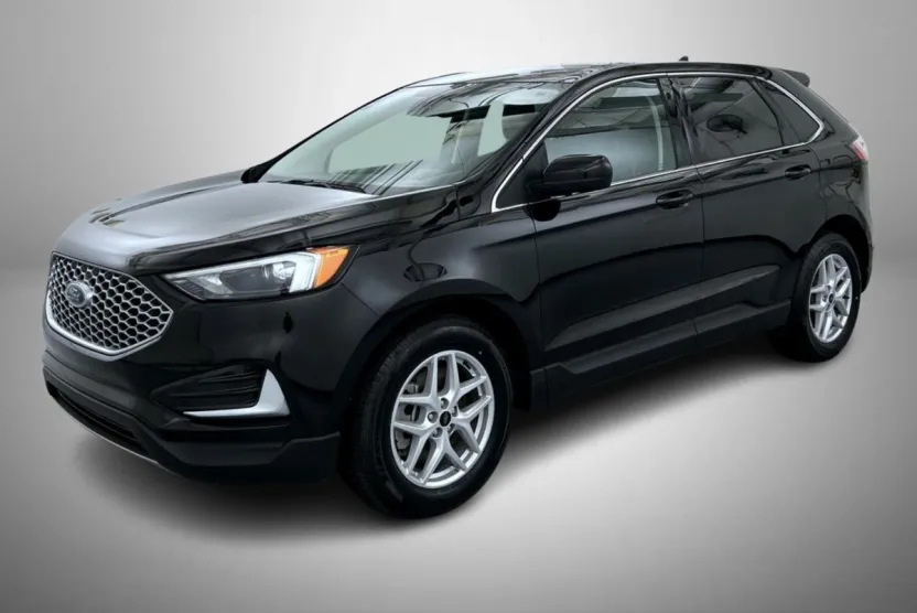 2024 Ford Edge SEL photo 1