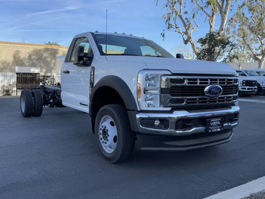2024 Ford F-450 XL photo 1
