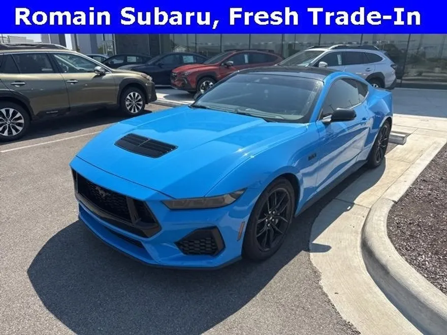2025 Ford Mustang GT Premium photo 1
