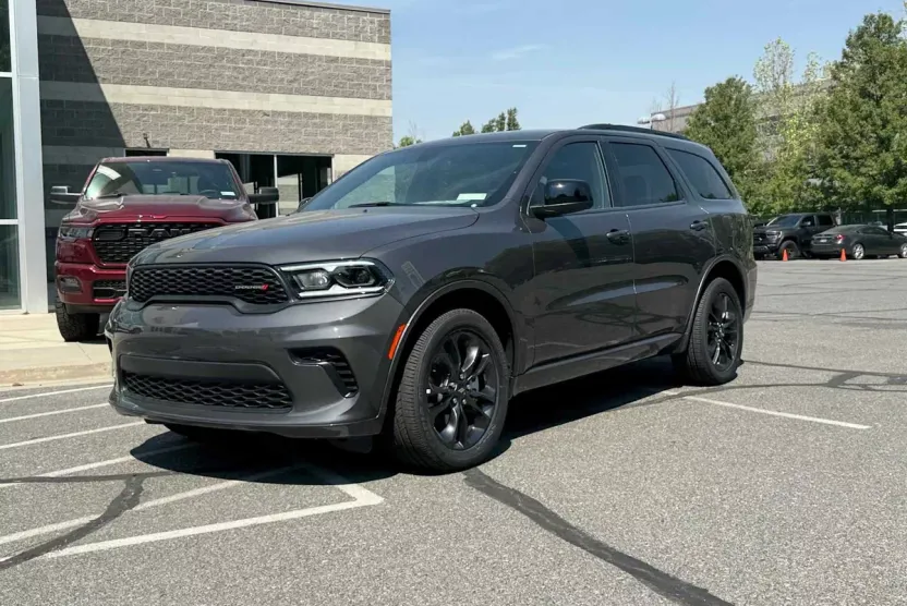 2025 Dodge Durango GT photo 1