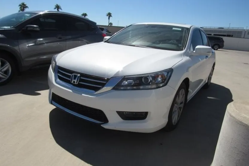 2015 Honda Accord EX-L photo 1