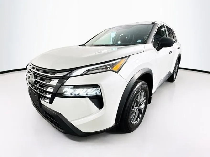 2025 Nissan Rogue S photo 1
