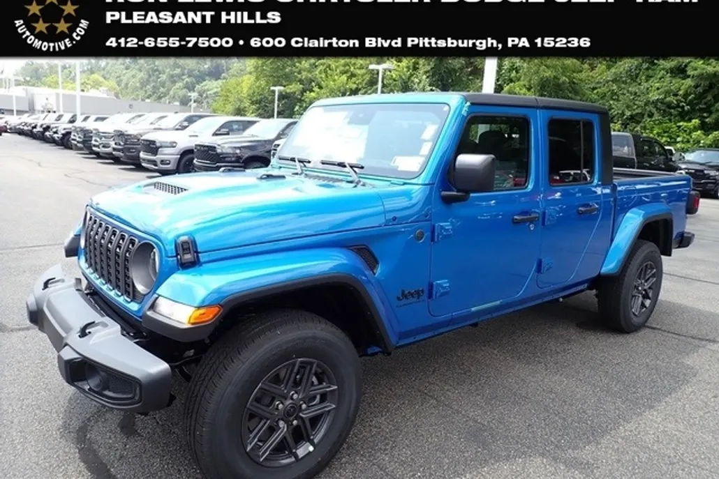 2025 Jeep Gladiator Sport S photo 1