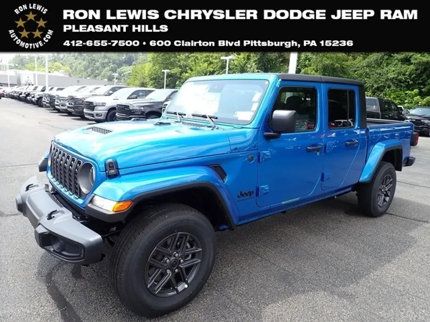 2025 Jeep Gladiator Sport S photo 1