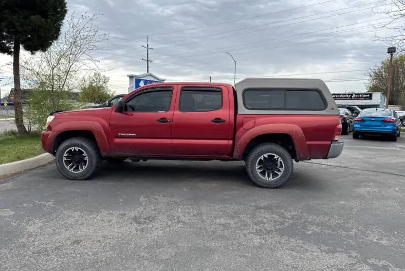 2005 Toyota Tacoma V6 photo 1