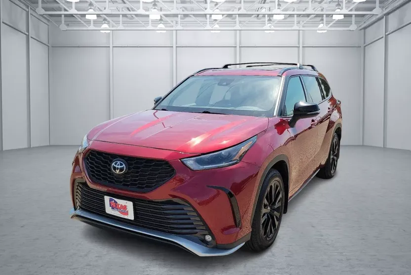 2023 Toyota Highlander XSE photo 1