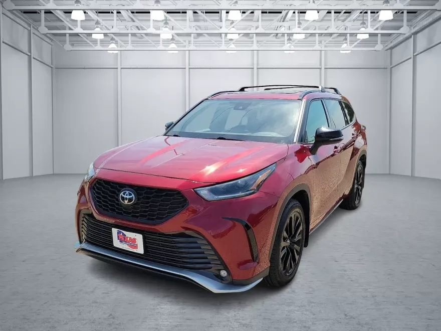 2023 Toyota Highlander XSE photo 1