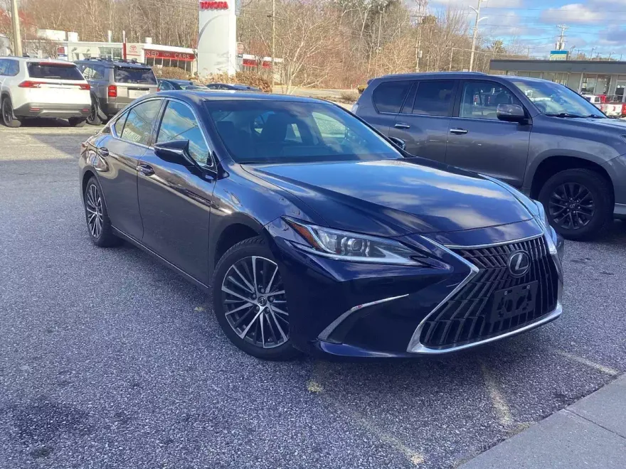 2022 Lexus ES 350 photo 1