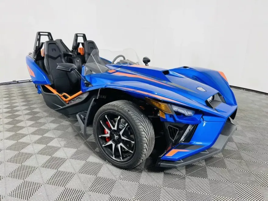 2024 Slingshot Slingshot AutoDrive photo 1