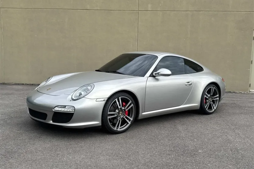 2011 Porsche 911 S photo 1
