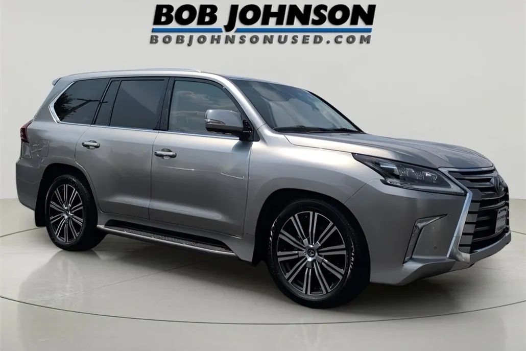 2019 Lexus LX 570 photo 1