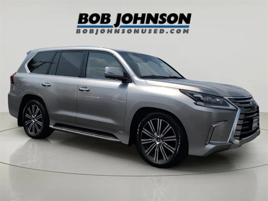 2019 Lexus LX 570 photo 1