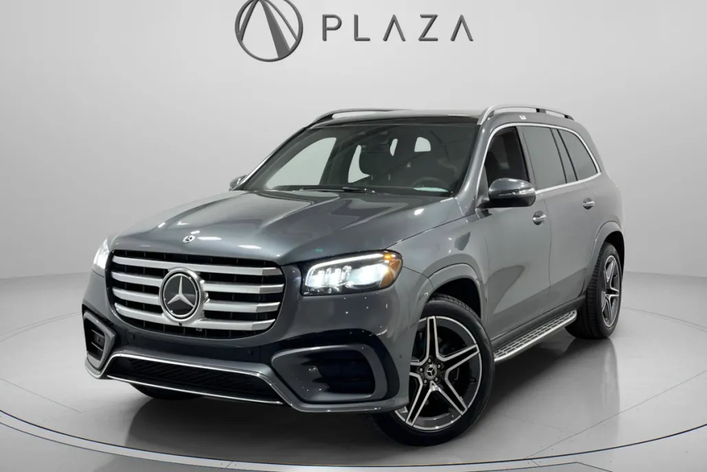 2025 Mercedes Benz GLS 450 4MATIC photo 1
