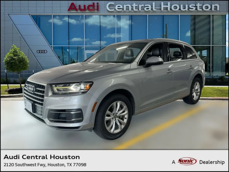 2019 Audi Q7 Premium photo 1