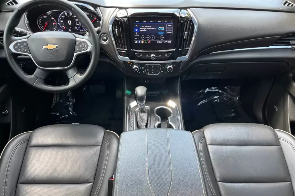 2023 Chevrolet Traverse Premier photo 1