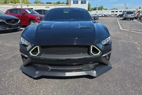 2019 Ford Mustang GT Premium photo 2