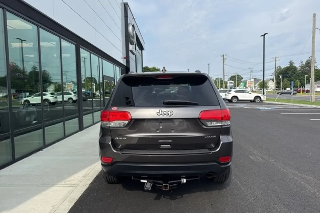 2015 Jeep Grand Cherokee Laredo photo 1