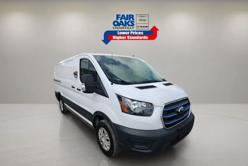 2022 Ford Transit photo 1