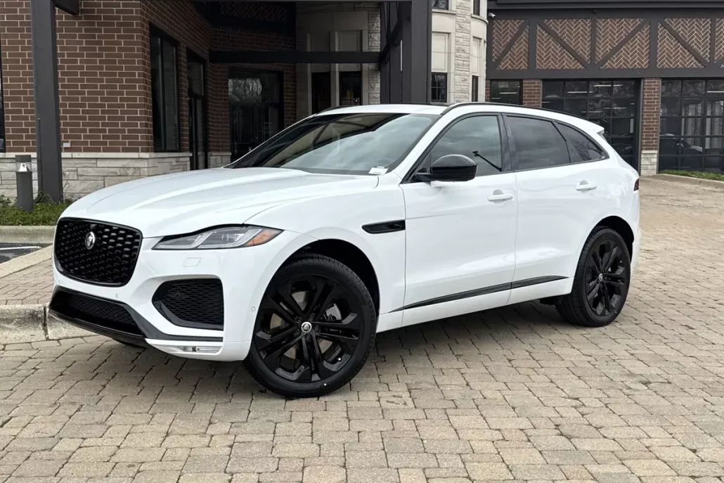 2026 Jaguar F-PACE P400 R-Dynamic S photo 1