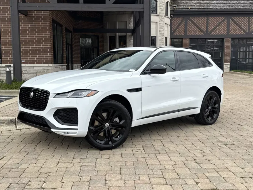 2026 Jaguar F-PACE P400 R-Dynamic S photo 1