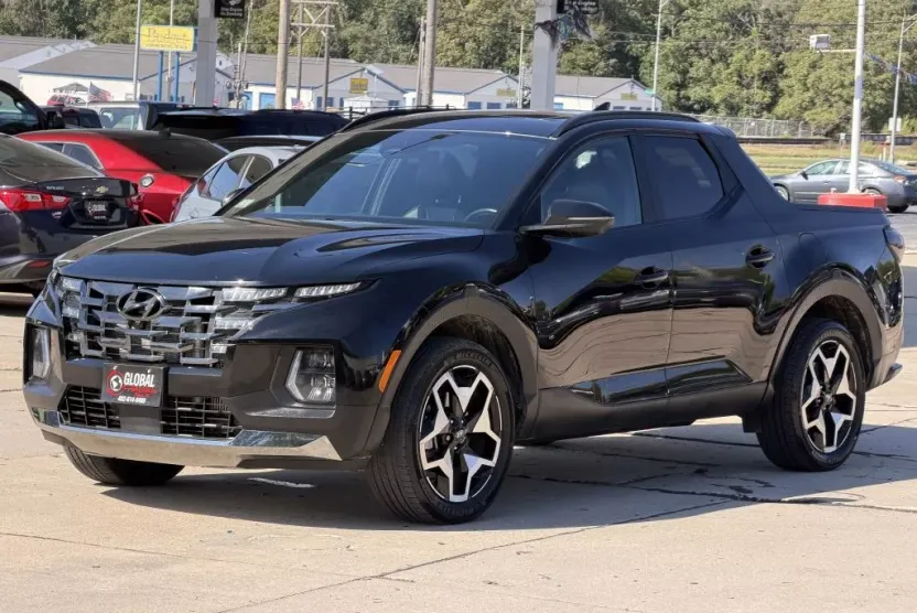 2024 Hyundai Santa Cruz Limited photo 1
