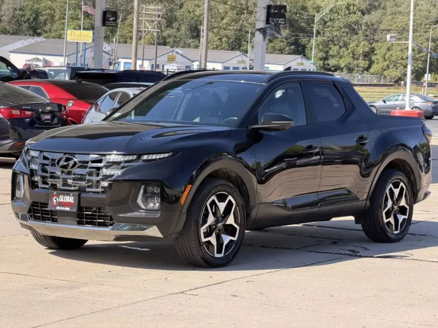 2024 Hyundai Santa Cruz Limited photo 1