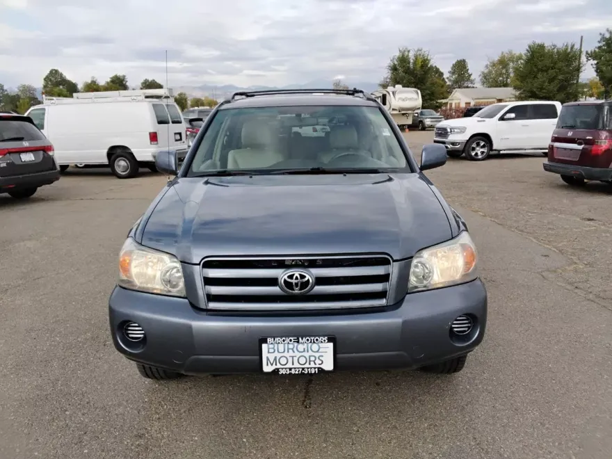 2004 Toyota Highlander photo 1