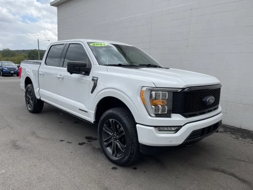 2021 Ford F-150 XLT photo 1