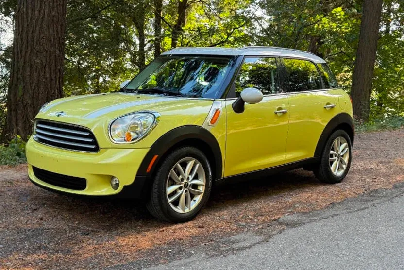 2012 Mini Countryman photo 1
