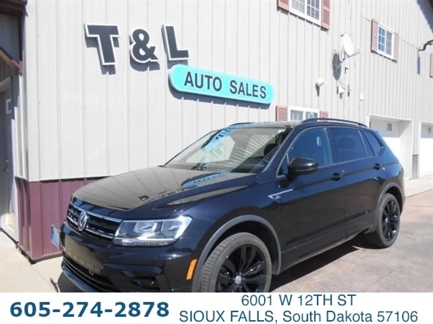2020 Volkswagen Tiguan SE R-Line Black photo 1