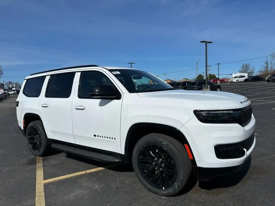 2025 Jeep Wagoneer Series II photo 1