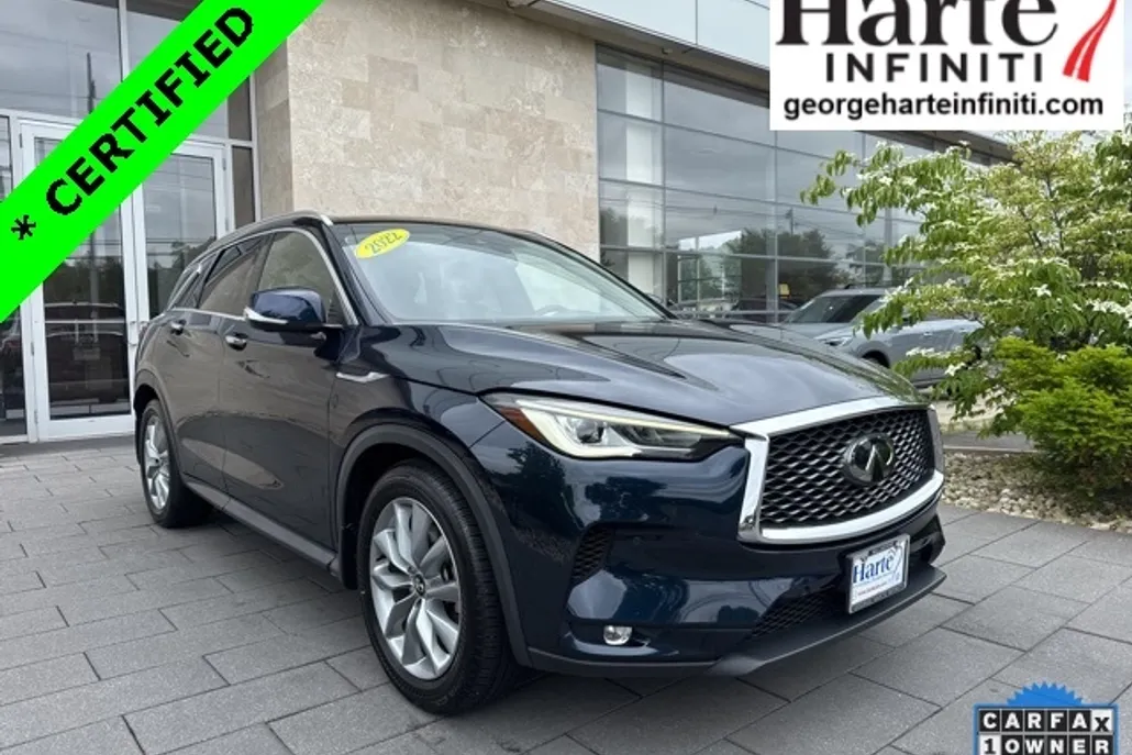 2022 Infiniti QX50 Essential photo 1