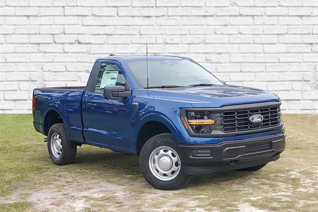 2025 Ford F-150 XL photo 1
