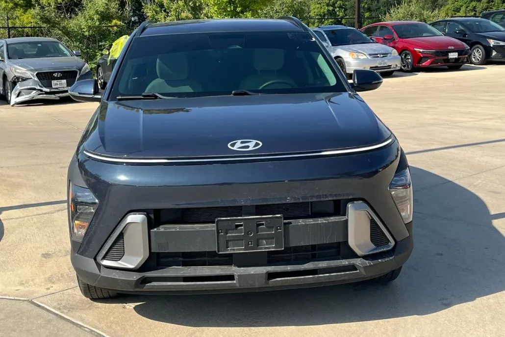 2024 Hyundai Kona SEL photo 1